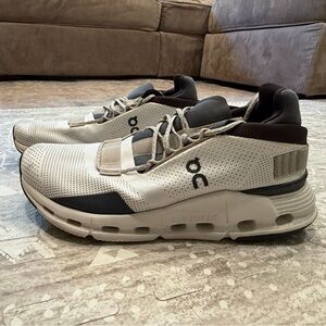 On Running Women's Sneakers in Cream and Black